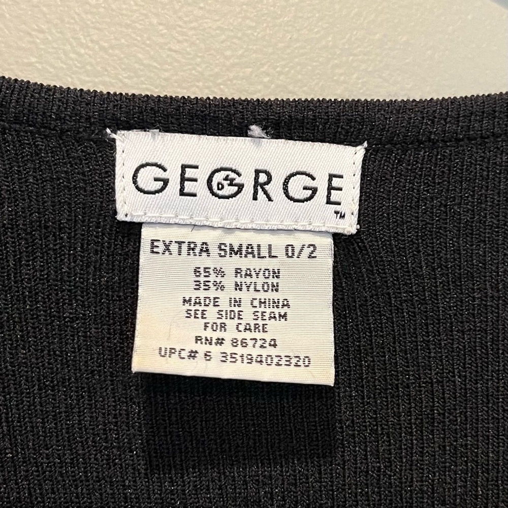 George Cardigan Set - Picture 6 of 10